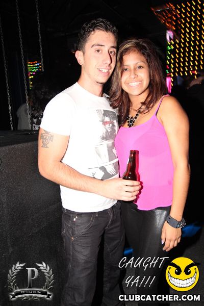 Gravity Soundbar nightclub photo 56 - September 13th, 2013