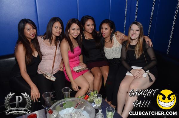 Gravity Soundbar nightclub photo 84 - September 13th, 2013