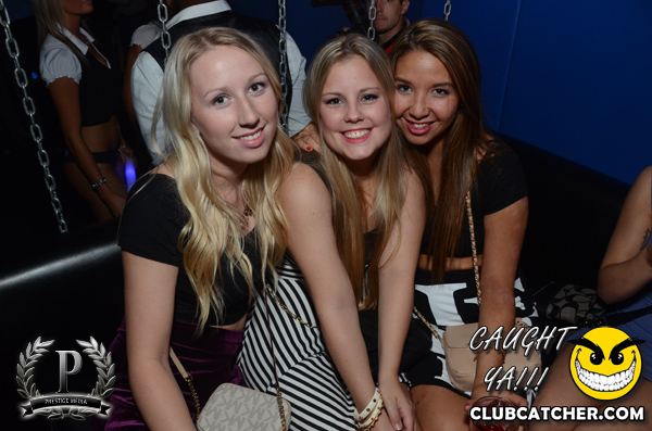 Gravity Soundbar nightclub photo 86 - September 13th, 2013