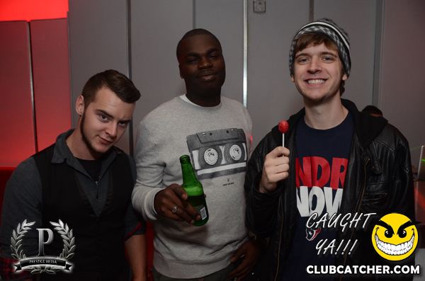 Gravity Soundbar nightclub photo 95 - September 13th, 2013