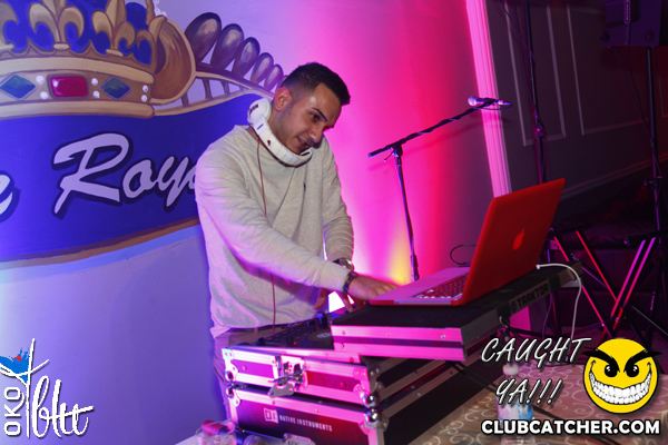 Oko Blu lounge photo 125 - September 13th, 2013