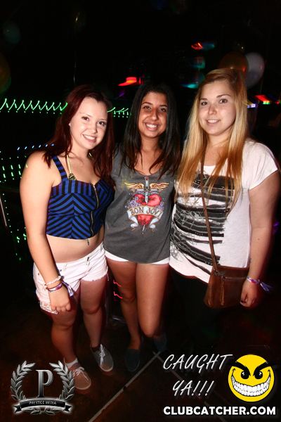 Gravity Soundbar nightclub photo 15 - September 20th, 2013