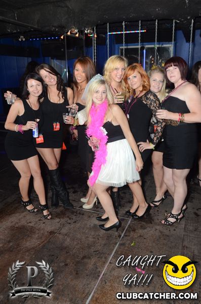 Gravity Soundbar nightclub photo 105 - September 27th, 2013