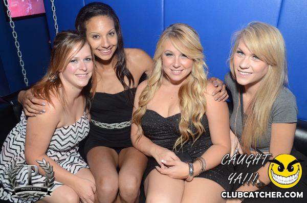 Gravity Soundbar nightclub photo 7 - September 27th, 2013