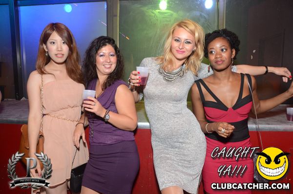 Ohso nightclub photo 10 - September 28th, 2013