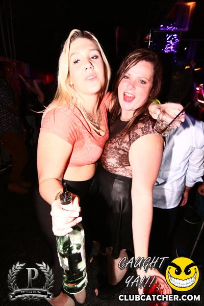 Gravity Soundbar nightclub photo 116 - October 4th, 2013