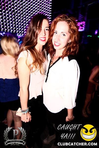 Gravity Soundbar nightclub photo 25 - October 4th, 2013