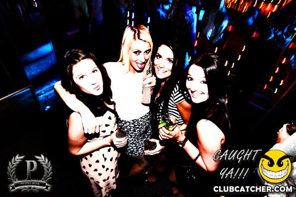 Gravity Soundbar nightclub photo 31 - October 4th, 2013