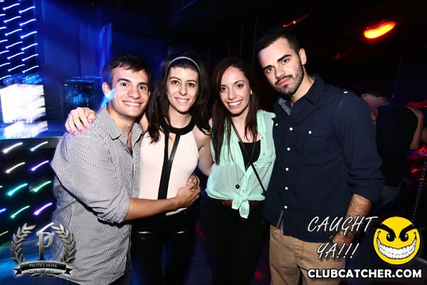 Gravity Soundbar nightclub photo 35 - October 4th, 2013