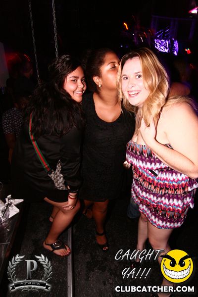 Gravity Soundbar nightclub photo 41 - October 4th, 2013