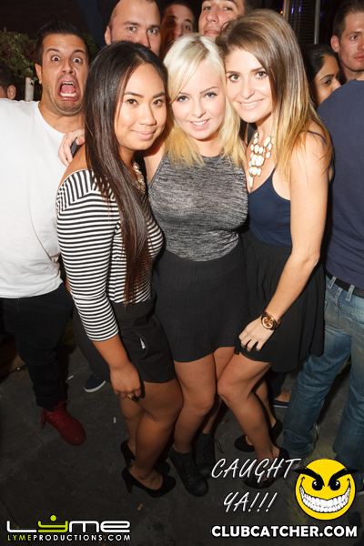 Avenue nightclub photo 2 - October 4th, 2013