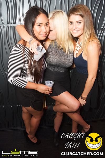 Avenue nightclub photo 25 - October 4th, 2013