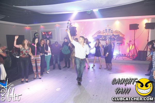 Oko Blu lounge photo 75 - October 4th, 2013