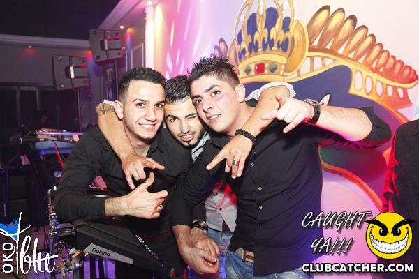 Oko Blu lounge photo 117 - October 5th, 2013