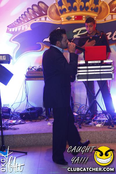 Oko Blu lounge photo 120 - October 5th, 2013