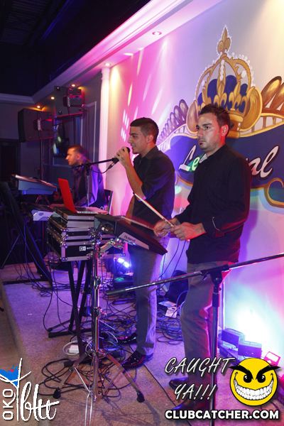 Oko Blu lounge photo 38 - October 5th, 2013