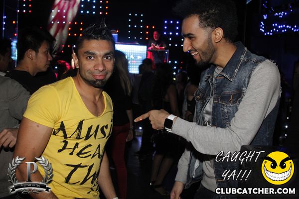 Gravity Soundbar nightclub photo 145 - October 11th, 2013