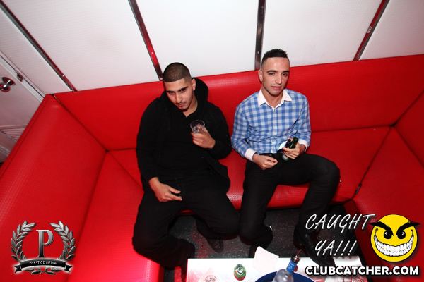 Gravity Soundbar nightclub photo 17 - October 11th, 2013