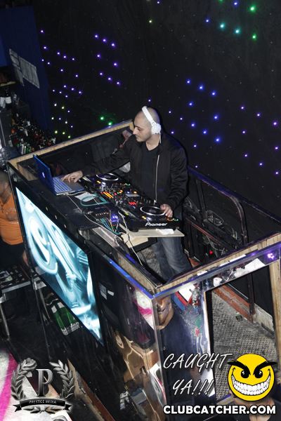 Gravity Soundbar nightclub photo 26 - October 11th, 2013