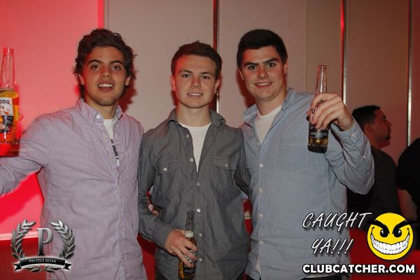 Gravity Soundbar nightclub photo 42 - October 11th, 2013