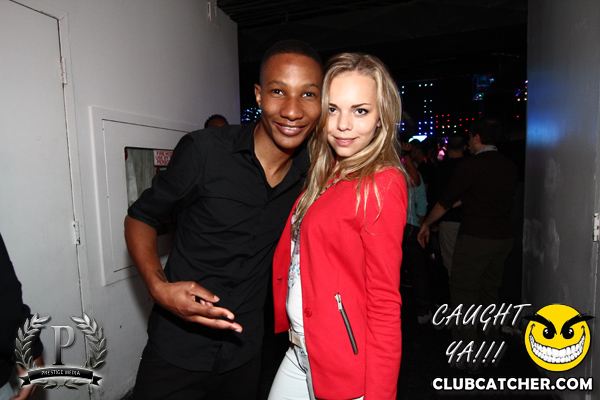 Gravity Soundbar nightclub photo 95 - October 11th, 2013