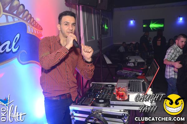 Oko Blu lounge photo 172 - October 18th, 2013