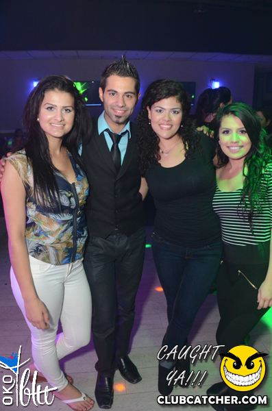 Oko Blu lounge photo 5 - October 18th, 2013