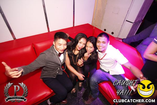 Gravity Soundbar nightclub photo 171 - October 18th, 2013