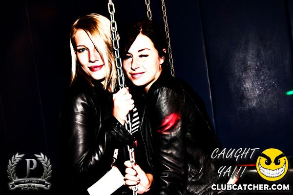 Gravity Soundbar nightclub photo 220 - October 18th, 2013