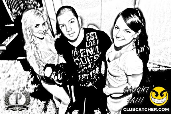 Gravity Soundbar nightclub photo 55 - October 18th, 2013