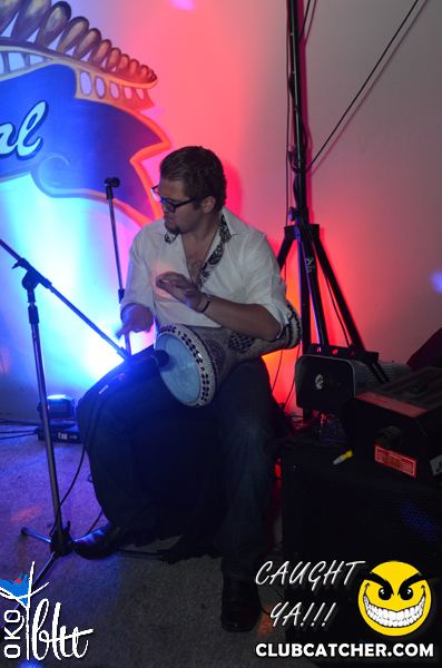 Oko Blu lounge photo 137 - October 19th, 2013