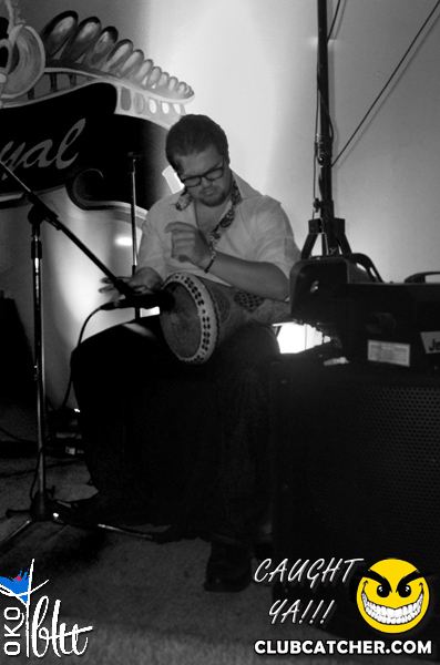 Oko Blu lounge photo 170 - October 19th, 2013