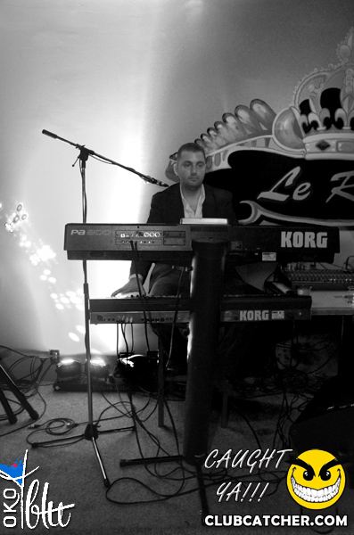 Oko Blu lounge photo 172 - October 19th, 2013