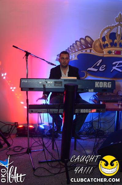 Oko Blu lounge photo 60 - October 19th, 2013