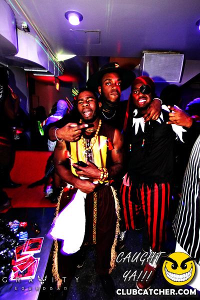 Gravity Soundbar nightclub photo 237 - October 25th, 2013