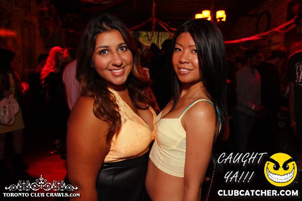 Club Crawl party venue photo 18 - October 25th, 2013