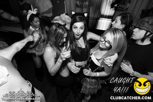 Club Crawl party venue photo 21 - October 25th, 2013