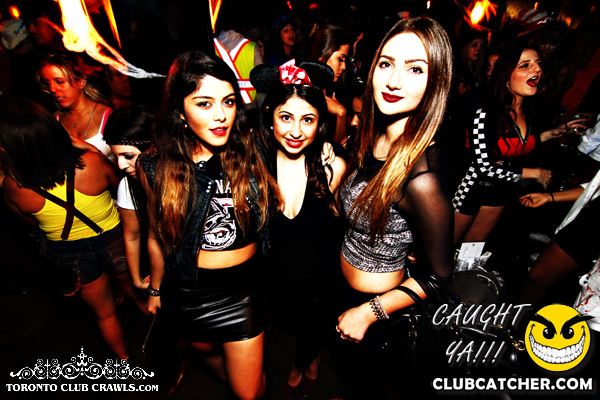 Club Crawl party venue photo 307 - October 25th, 2013