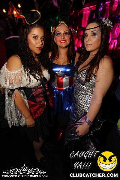 Club Crawl party venue photo 19 - October 26th, 2013