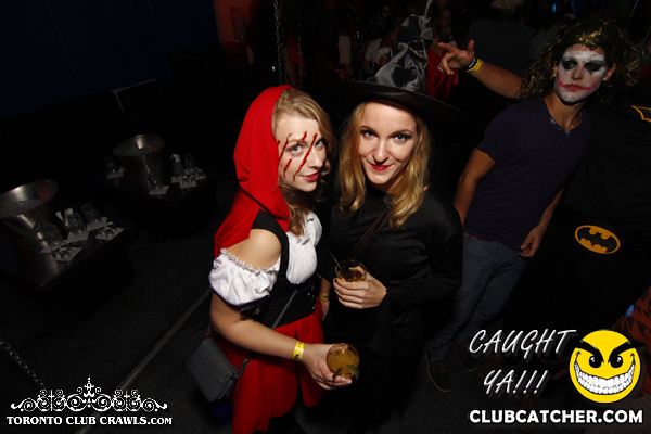 Club Crawl party venue photo 25 - October 26th, 2013