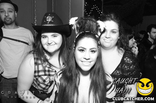 Gravity Soundbar nightclub photo 416 - October 30th, 2013