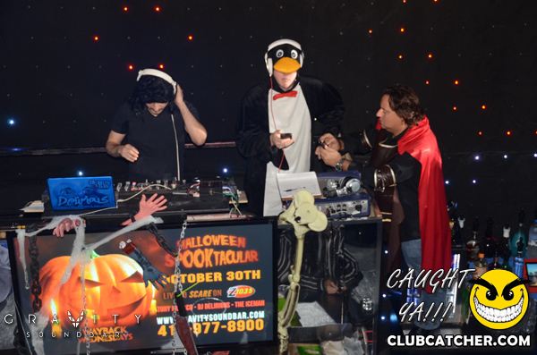 Gravity Soundbar nightclub photo 447 - October 30th, 2013