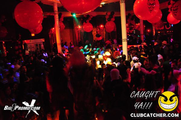 Luxy nightclub photo 1 - October 31st, 2013