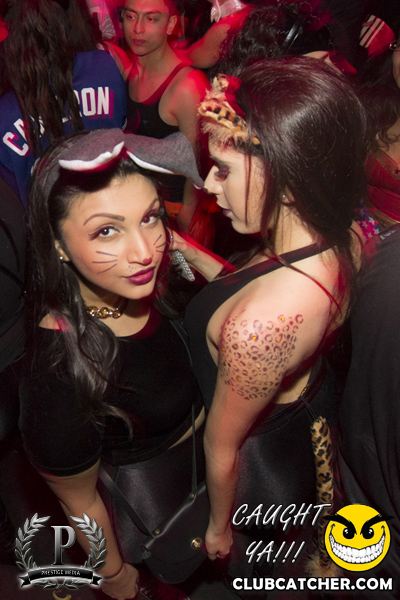 Cube nightclub photo 11 - October 31st, 2013