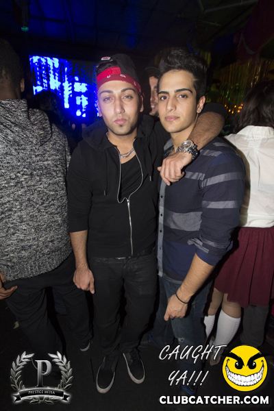 Cube nightclub photo 160 - October 31st, 2013