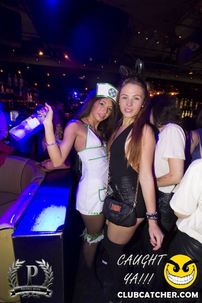 Cube nightclub photo 96 - October 31st, 2013