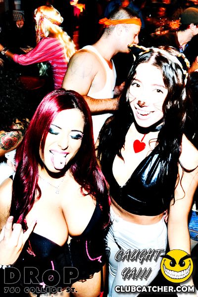 Drop nightclub photo 18 - October 31st, 2013