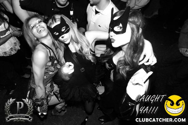 Gravity Soundbar nightclub photo 117 - November 1st, 2013