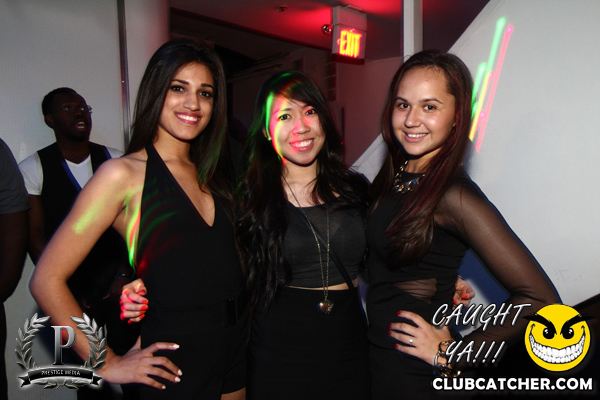 Gravity Soundbar nightclub photo 136 - November 1st, 2013