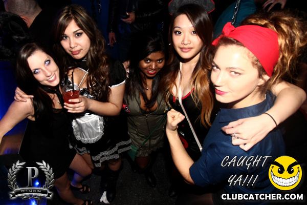 Gravity Soundbar nightclub photo 138 - November 1st, 2013